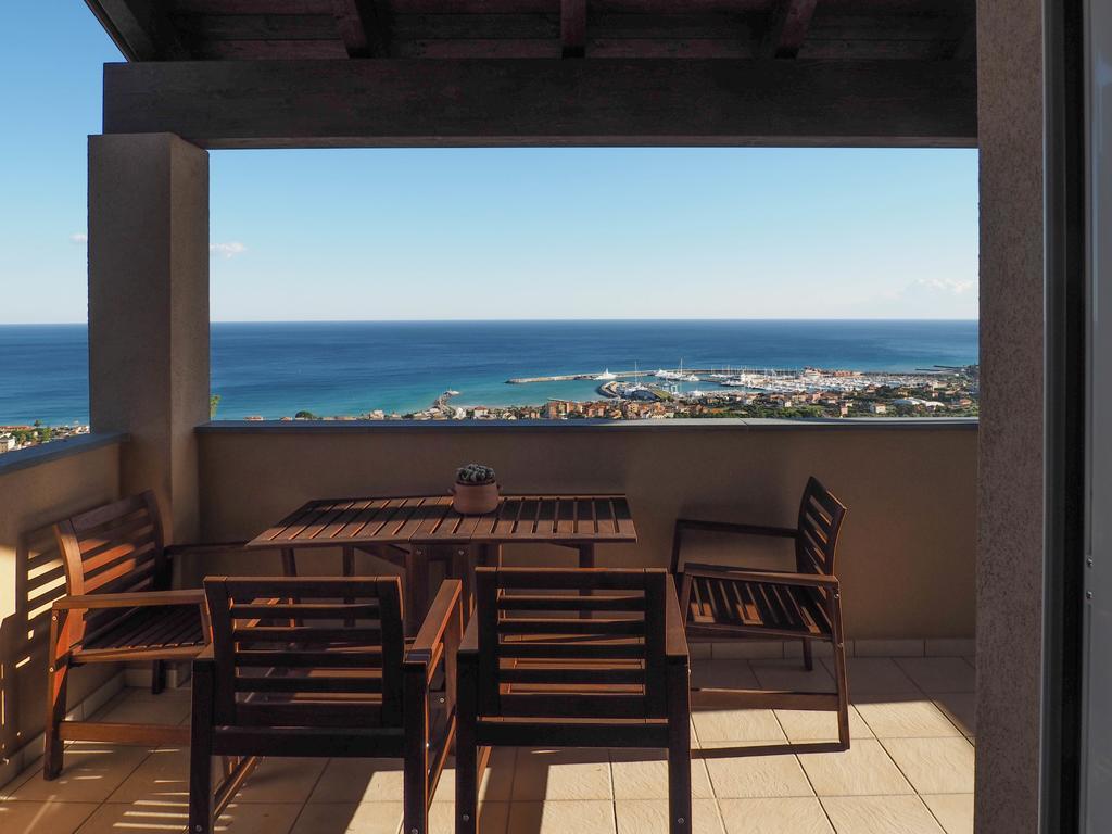Agriturismo "I Castellari" Pietra Ligure Pokoj fotografie