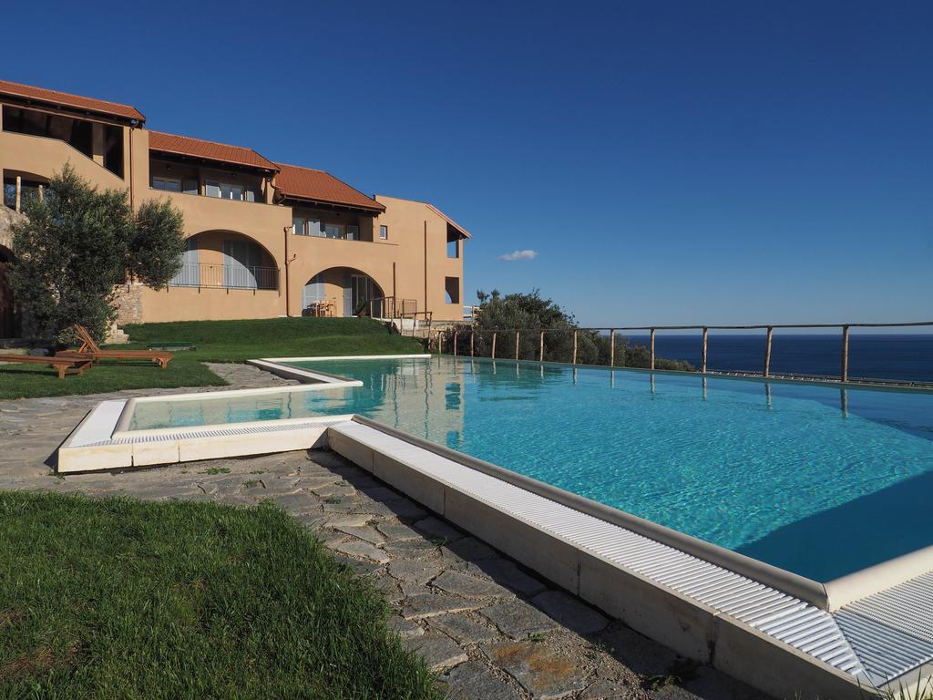 Agriturismo "I Castellari" Pietra Ligure Exteriér fotografie