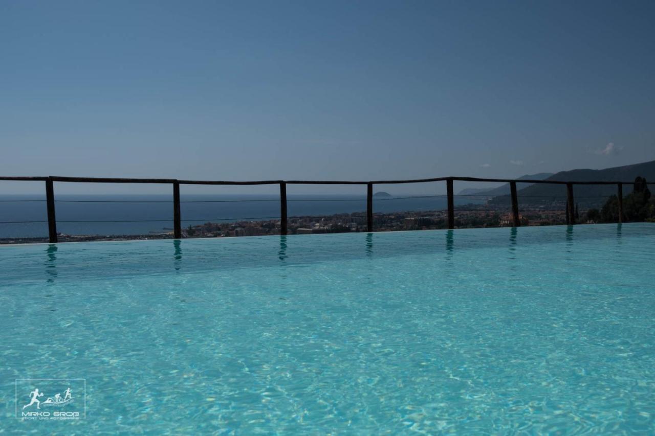Agriturismo "I Castellari" Pietra Ligure Exteriér fotografie