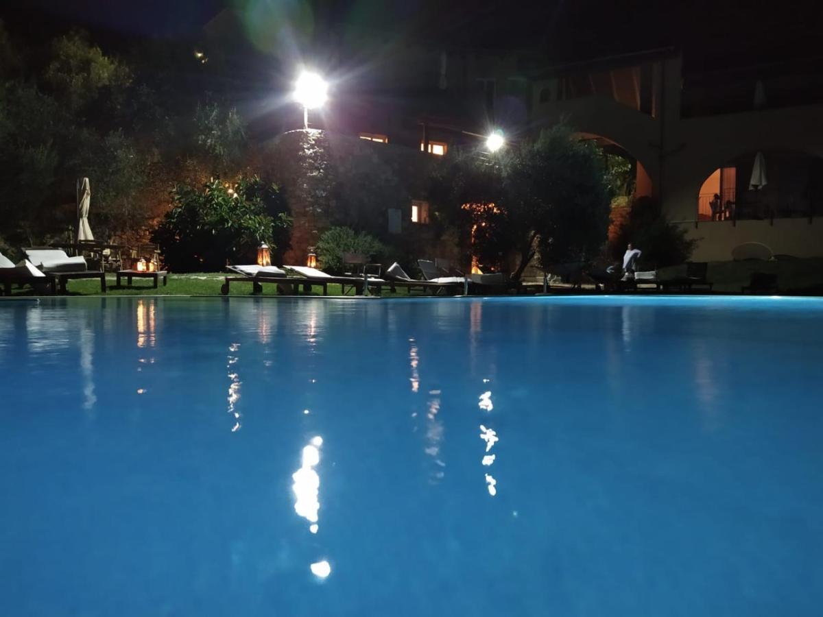 Agriturismo "I Castellari" Pietra Ligure Exteriér fotografie